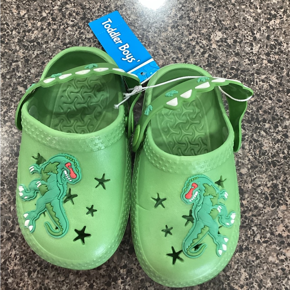 Source Unknown Bright Green Kids Water Shoes with Dinosaur Appliques